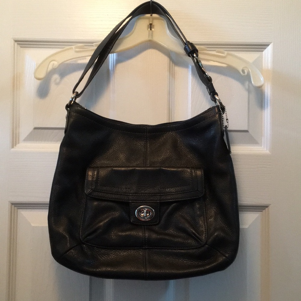 Coach Penelope Womens Crossbody Shoulder Bag Black F19045 Pebbled Leather